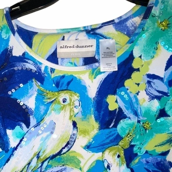 Alfred Dunner Floral with Birds Embellished Top. Size PL - Picture 6 of 6